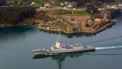 En plena escalada con Rusia sobre Ucrania, España moviliza dos buques y ofrece cazas a la OTAN.