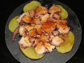 PULPO CON PATATAS A LA PLANCHA