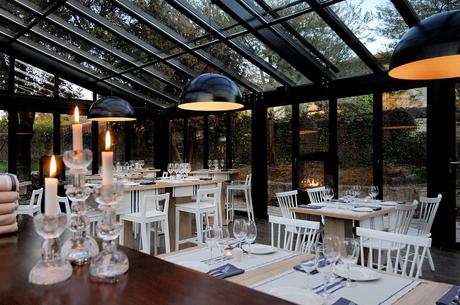 Planes para San Valentín: Los Restaurantes Cabaña Marconi y La Lluna, Autocines Madrid Race y Tartia, la empresa de envío a domicilio de las mejores tartas