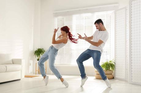 La nueva oferta de ejercicios para hacer en casa de Bailonga.com