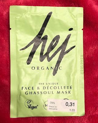 Face And Cleavage Ghassoul Mask Hej Organic. Viernes de Spa