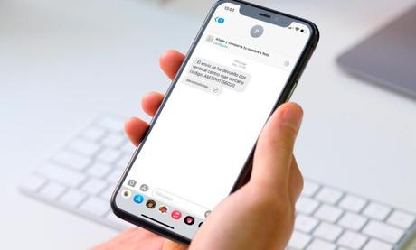 Nueva oleada de mensajes fraudulentos suplantando a Correos: no los respondas