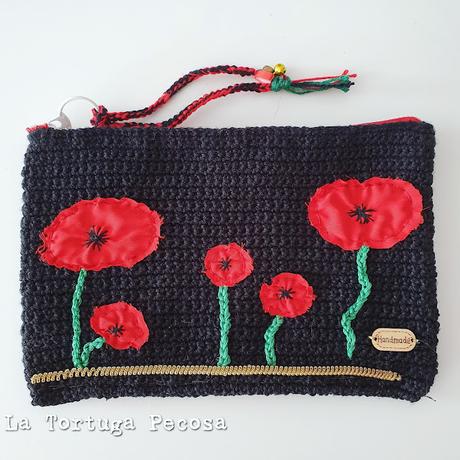 NECESER-CLUTCH AMAPOLAS