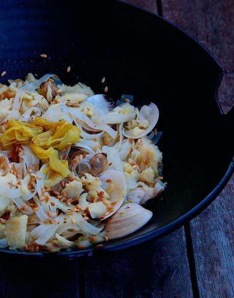WOK MARINERO DE FIDEOS DE ARROZ WOK MARINERO DE FIDEOS DE ARROZ