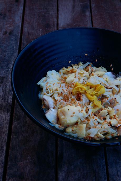 WOK MARINERO DE FIDEOS DE ARROZ WOK MARINERO DE FIDEOS DE ARROZ