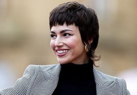 Trending Topic: volviendo a los 80 con el corte mullet. Trending Topic: volviendo a los 80 con el corte mullet.