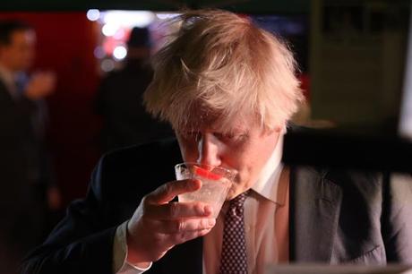 En la fiesta de Boris