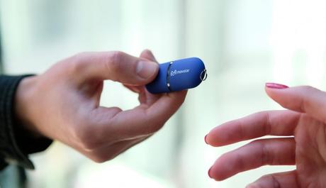 El USB personalizado como regalo en salones de automóvil pendrive publicidad salón