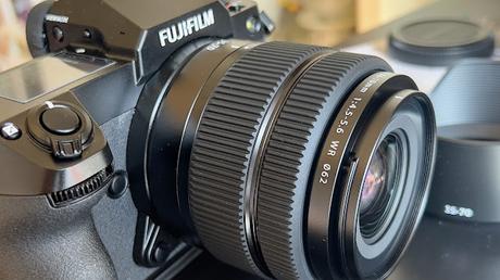 Fujinon GF 35-70mm f/4.5-5.6 WR