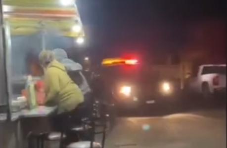 (video) Policías persiguen a moto-ratones en la Mártires de la Revolución