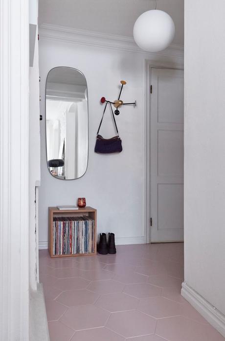 delikatissen scandinavian interiors scandinavian decor scandi apartment mid-century modern decor mid century modern furniture estilo mid-century modern diseño nórdico diseño moderno diseño escandinavo diseño danés design furniture decoración mid century modern apartamento sueco nórdico apartamento de diseño  