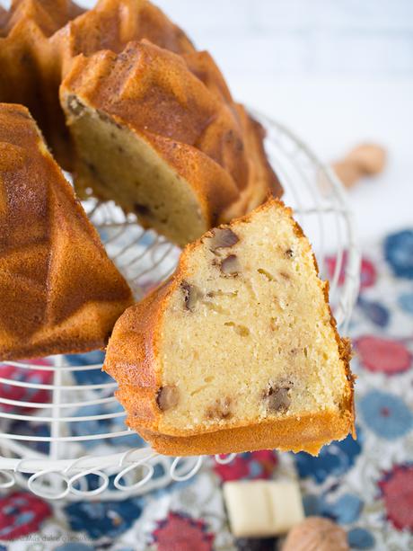 Bundt Cake de chocolate blanco y nueces