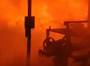 (Video) Fuego consume bodega tarimas Villa Pozos