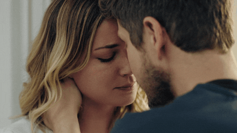 Reseña: El amor llegó como un rayo - Arwen Grey Reseña: El amor llegó como un rayo - Arwen Grey