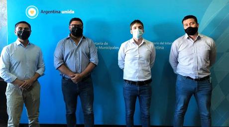 Víctor López y Javier Huilipan gestionan en nación para sus comunidades