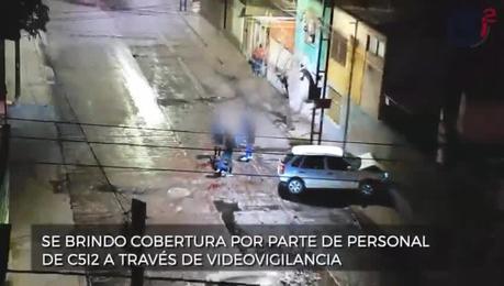 (video) Roba camioneta a mujer, choca y termina golpeado en la San Leonel