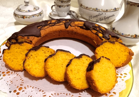 ROSCA DE CALABAZA CRUDA CON ALMENDRA Y CHOCOLATE (sin lácteos)