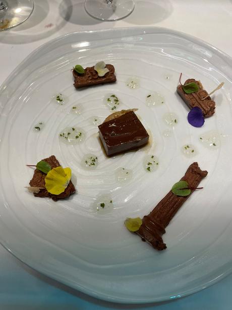 Reseña gastronómica: La experiencia de comer en el restaurante Arzak 5