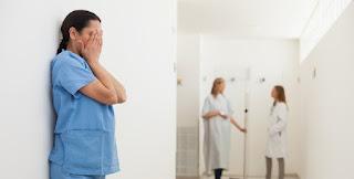 AGOTAMIENTO PROFESIONAL