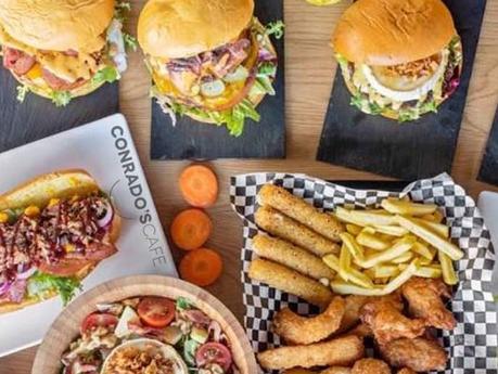 Conrado´s Café destaca en el sector franquicia como cafetería-hamburguesería elegida para el emprendimiento