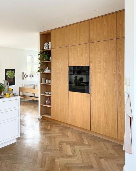 delikatissen villa danesa scandinavian luxury scandinavian lamps scandinavian danish villa muebles de diseño lámparas Louis Poulsen diseño nórdico diseño danés design furniture decoracion nórdica casa danesa decoración escandinava baño de terrazo moderno  