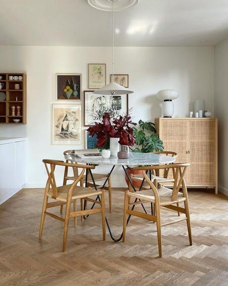 delikatissen villa danesa scandinavian luxury scandinavian lamps scandinavian danish villa muebles de diseño lámparas Louis Poulsen diseño nórdico diseño danés design furniture decoracion nórdica casa danesa decoración escandinava baño de terrazo moderno  