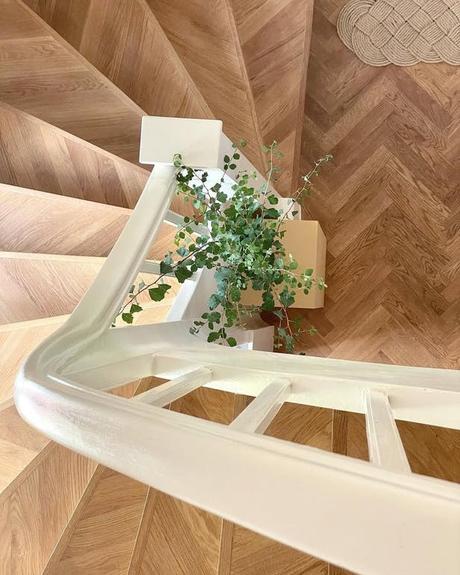 delikatissen villa danesa scandinavian luxury scandinavian lamps scandinavian danish villa muebles de diseño lámparas Louis Poulsen diseño nórdico diseño danés design furniture decoracion nórdica casa danesa decoración escandinava baño de terrazo moderno  