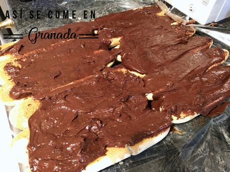 Tronco de tiramisú sin gluten y sin horno