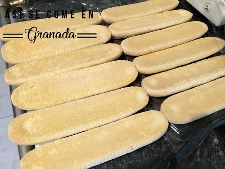 Tronco de tiramisú sin gluten y sin horno