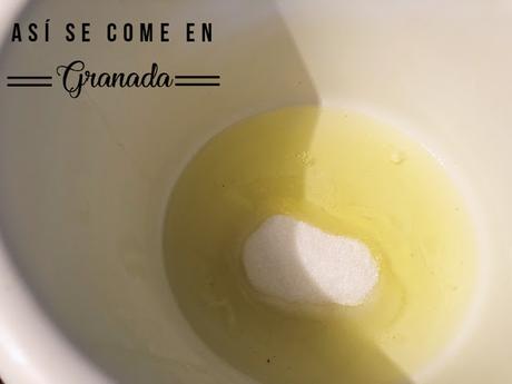 Tronco de tiramisú sin gluten y sin horno