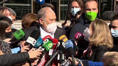 Carlos San Juan, impulsor de la petición “Soy Mayor, NO idiota” para la humanización de la banca.