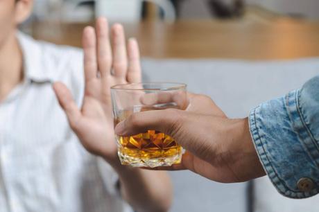 Beneficios de dejar de beber alcohol Beneficios de dejar de beber alcohol