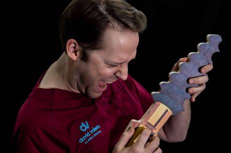 David Valero, el dentista que identifica implantes dentales en internet David Valero, el dentista que identifica implantes dentales en internet