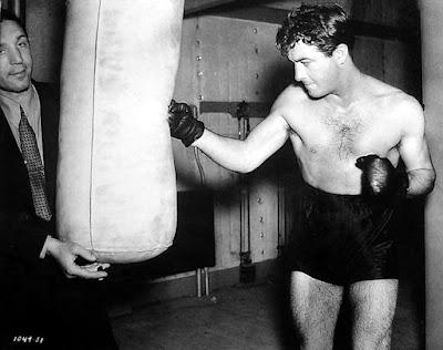 GONG DE LA VICTORIA, EL (CROWD ROARS, THE)) (USA, 1938) Deportivo, Negro