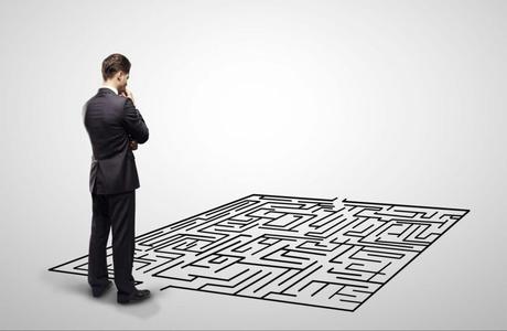 Tener criterio: sesgos, decisiones y complejidad Tener criterio: sesgos, decisiones y complejidad