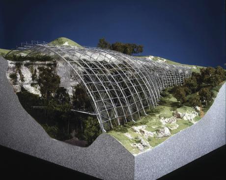 Eden project, una selva tropical construída en una antigua cantera inglesa como centro educativo y turístico 96008_N52_a3