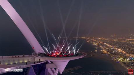 David Guetta recibió el año con una sesión de música en streaming desde el Louvre de Abu Dhabi David Guetta recibió el año con una sesión de música en streaming desde el Louvre de Abu Dhabi