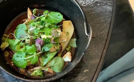 Tres restaurantes que encandilan tanto a vegetarianos como a omnívoros en Barcelona