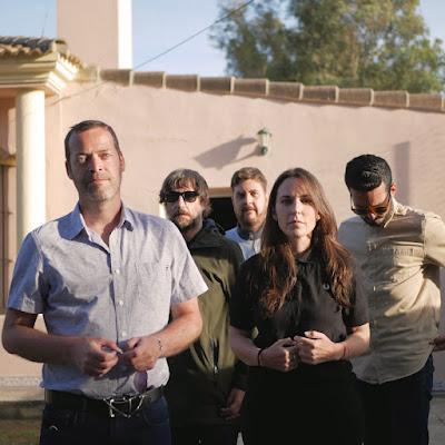 DETERGENTE LÍQUIDO: 'CONTUMACIA EN PRIMAVERA'