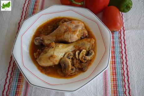 Pollo al Chilindrón con Champiñones