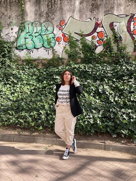 BLACK+WHITE.- BLACK+WHITE.-