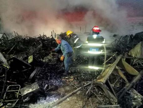 Se registra incendio en almacén de la SEP en Bulevar Españita