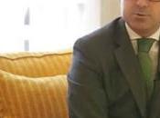 regla olvidada management: cuando hacer menos