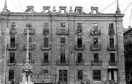 La Aduana de Santander, tras el incendio de 1941
