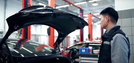 Tesla actualiza un nuevo baúl eléctrico automático para el Model 3.