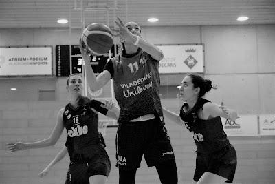 Galería de clics del Bàsquet Femení Viladecans-CB Lleida (Liga Femenina 2)