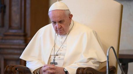 Papa Francisco: “Qué triste cuando pueblos cristianos piensan en hacer la guerra”