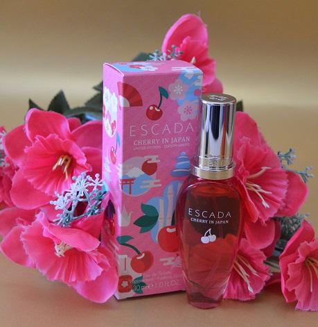 cherryinjapan_escada_perfume_notinoes.jpg cherryinjapan_escada_perfume_notinoes.jpg