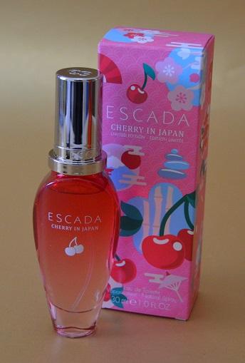 cherryinjapan_escada_perfume_notinoes.jpg cherryinjapan_escada_perfume_notinoes.jpg