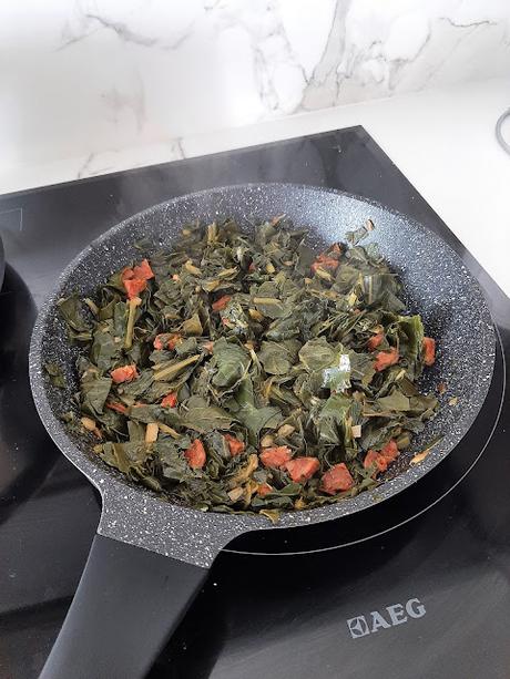 Tortilla de Grelos con chorizo